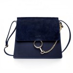 Granatowa Skórzana listonoszka z łańcuszkiem