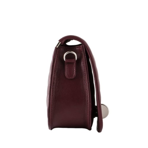 pikowana bordowa skórzana torebka -chanelka