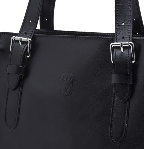 Czarna torebka ze skóry Vera Pelle