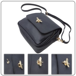 Klapka zapinana ozdobnym zapięciem w kształcie pszczoły