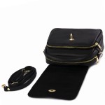 Skórzana torebka- dwie osobne komory zapinane na zamki