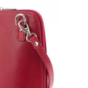 Czerwona torebka ze skóry