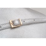 Mała srebrna listonoszka ze skóry