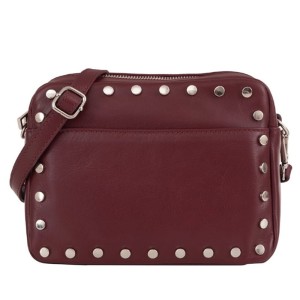 Brązowa skórzana torebka z ćwiekami - listonoszka