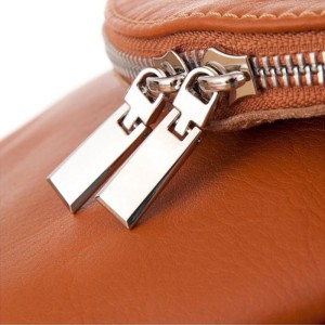 Włoska Skórzana - listonoszka z klapką -  camel