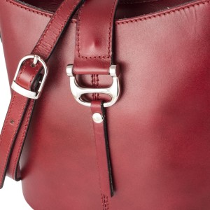 Vera Pelle  Listonoszka