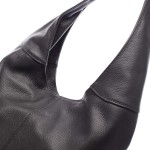 Włoski skórzany worek na szerokim uchu