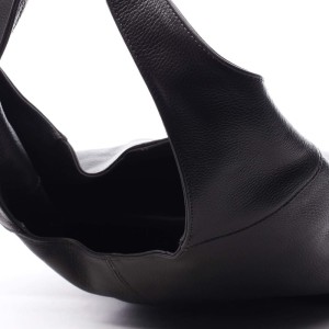 Włoski worek ze skóry na szerokim uchu