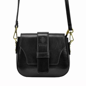 Czarna skórzana torebka istonoszka z kapką