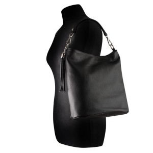 Czarny skórzany worek