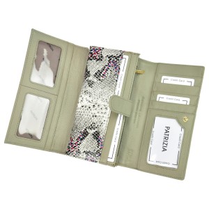 Damski portfel skórzany- rozbudowane wnętrze