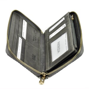 Patrizia Piu skórzany portfel damski  - funkcjonalne wnętrze