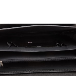 ... miejsce na telefon , długopisy , portfel