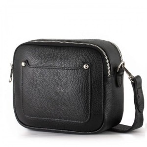 Czarna listonoszka ze skory na szerokim pasku - przykładowe zdjęcie