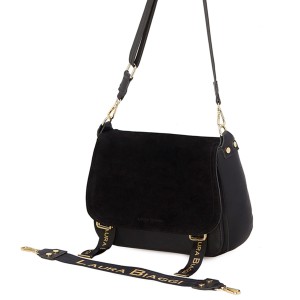 Listonoszka Laura Biaggi z zamszową klapką (paski odpinane za pomocą  karabinków)