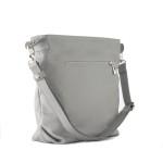 Szary worek ze skóry na regulowanym uchu